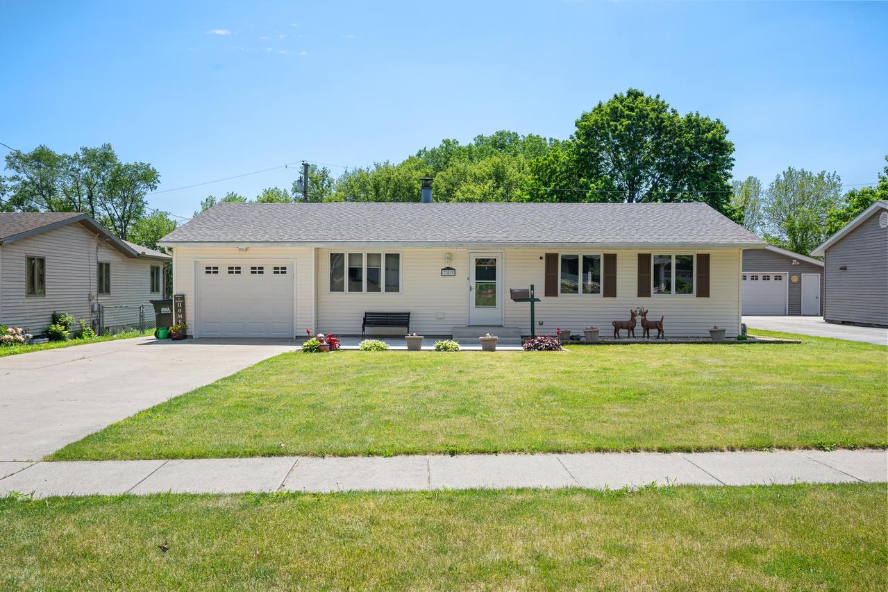 783 Watson Dr., Genoa, IL 60135