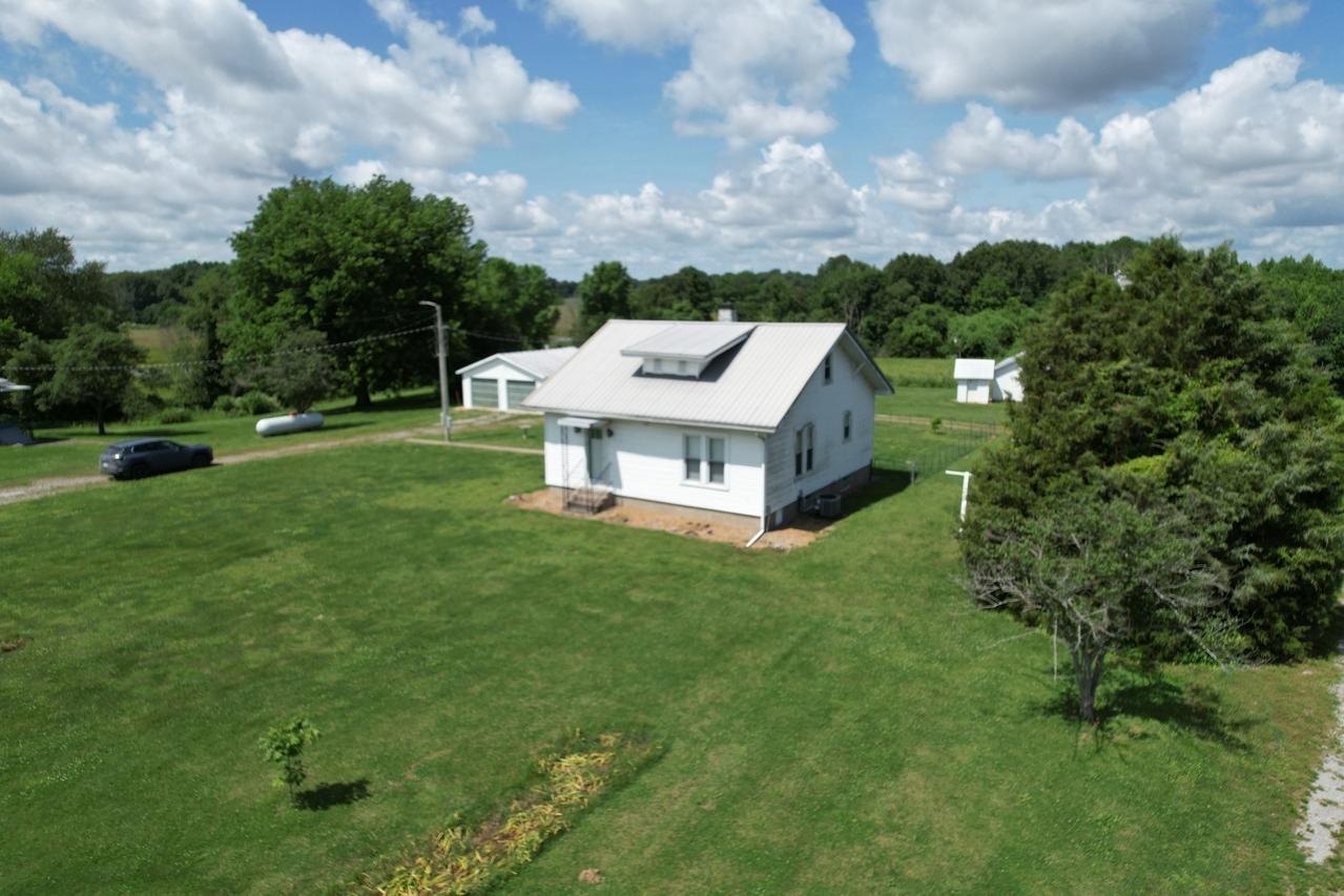 2919 Feather Trail Rd., Olmsted, IL 62970