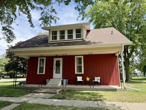 New Homes with Master Bedrooms on the 1st Floor in Mendota: May 30th to June 5th