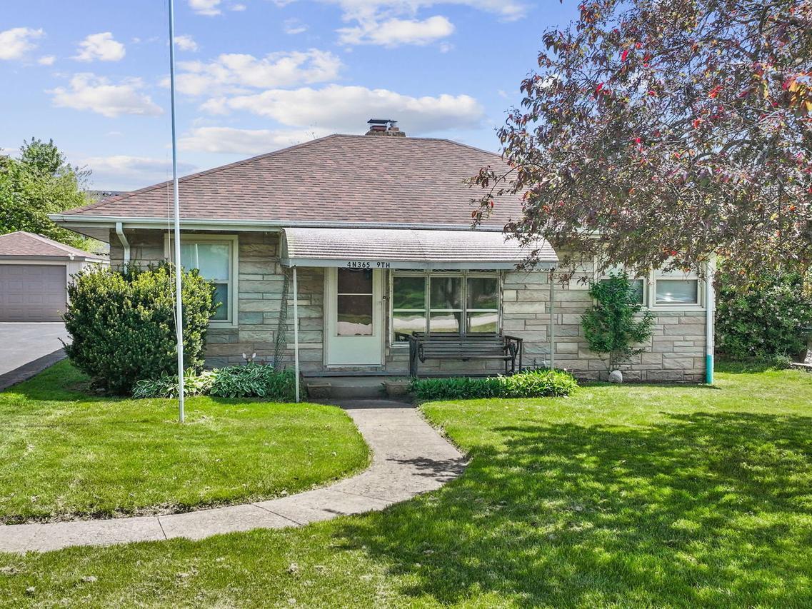 4N365 9th Ave., Addison, IL 60101