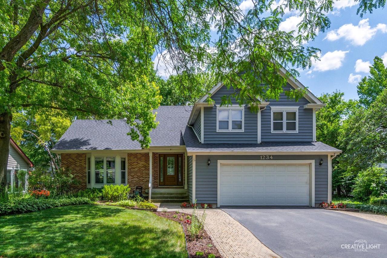 1234 Oakton Ln., Naperville, IL 60540