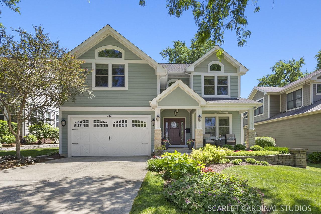 616 E Willow Ave., Wheaton, IL 60187