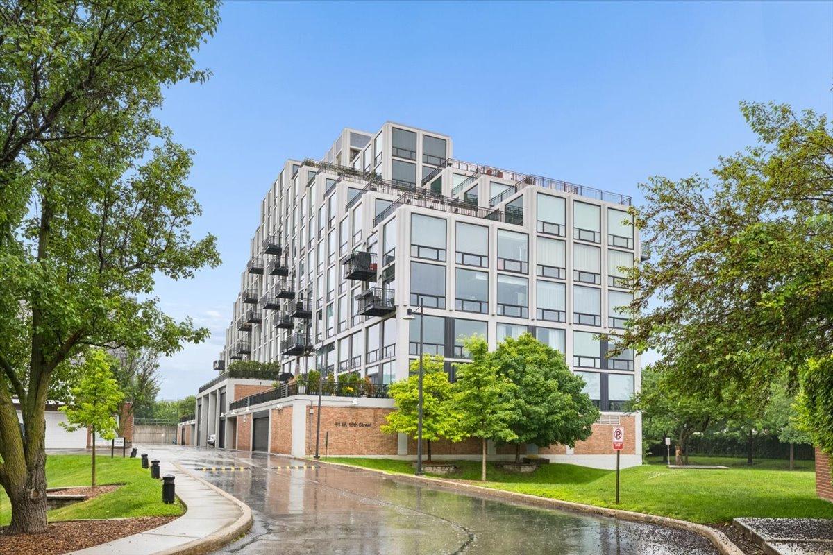 61 W 15th St. #806, Chicago, IL 60605