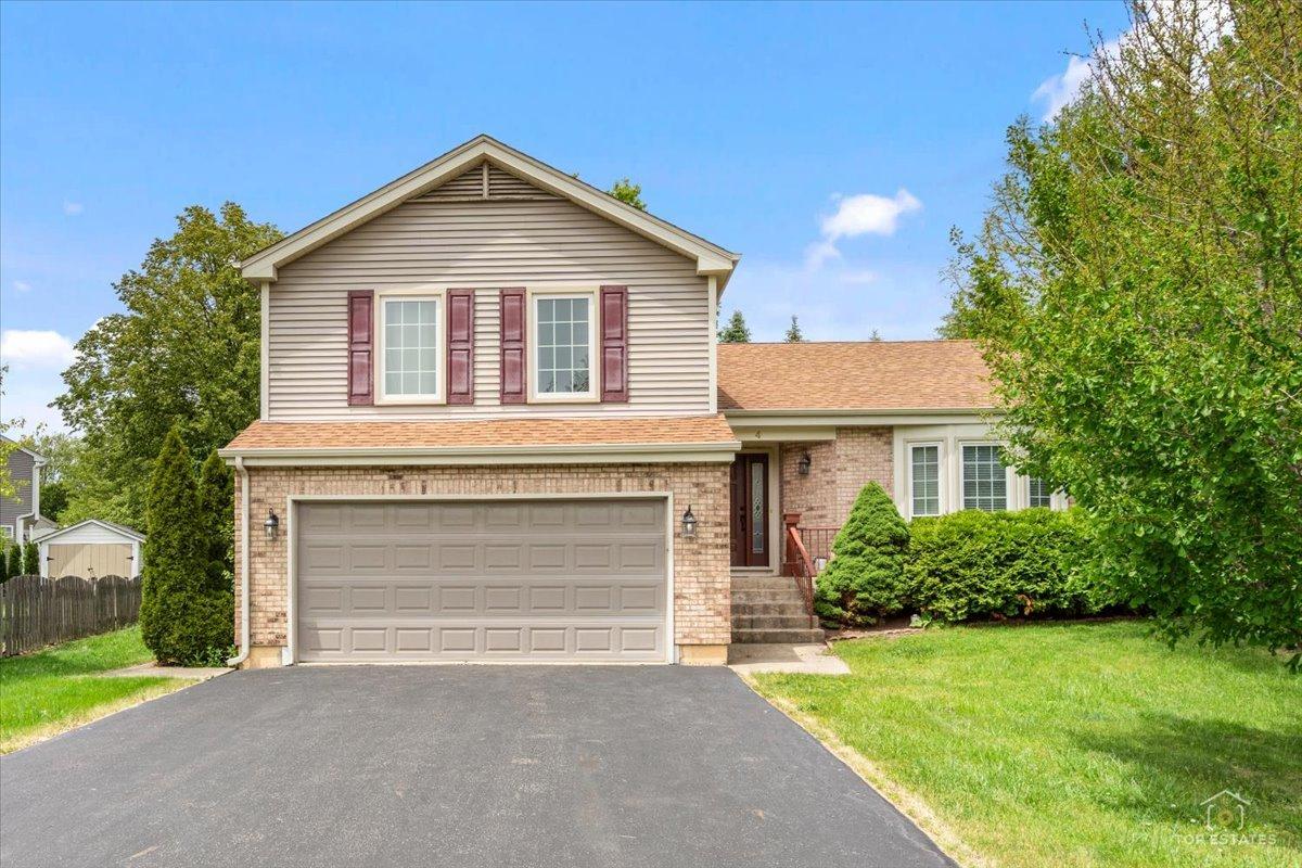 4 Waterbury Ct., Lake Zurich, IL 60047