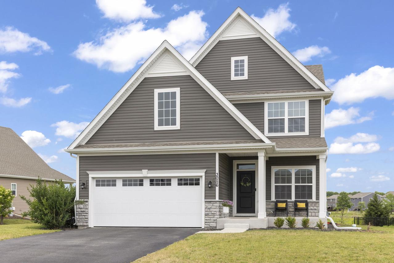 3056 Grande Tr., Yorkville, IL 60560