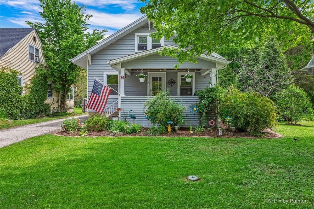 14 N Huffman St., Naperville, IL 60540