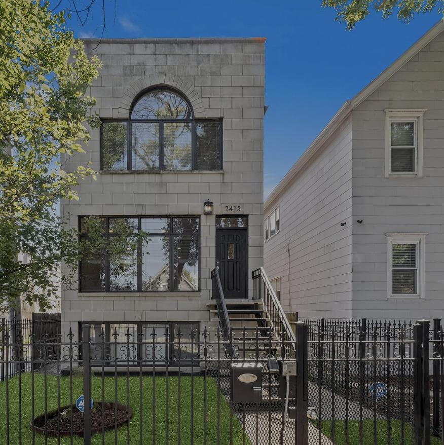 2415 W Palmer St., Chicago, IL 60618