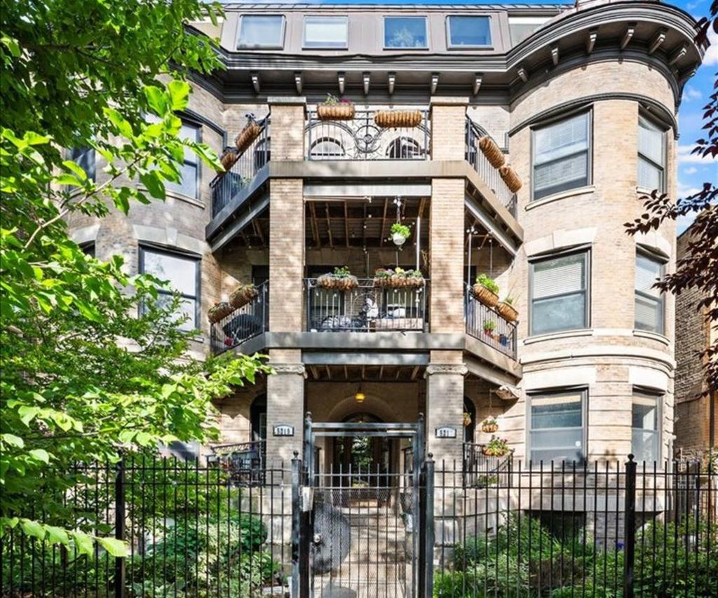 5217 N Winthrop Ave. #G, Chicago, IL 60640