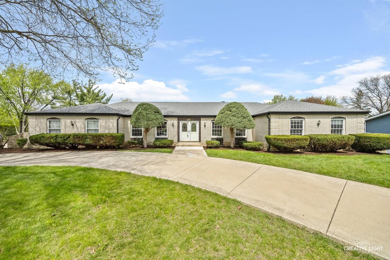 130 E Niagara Ave., Schaumburg, IL 60193