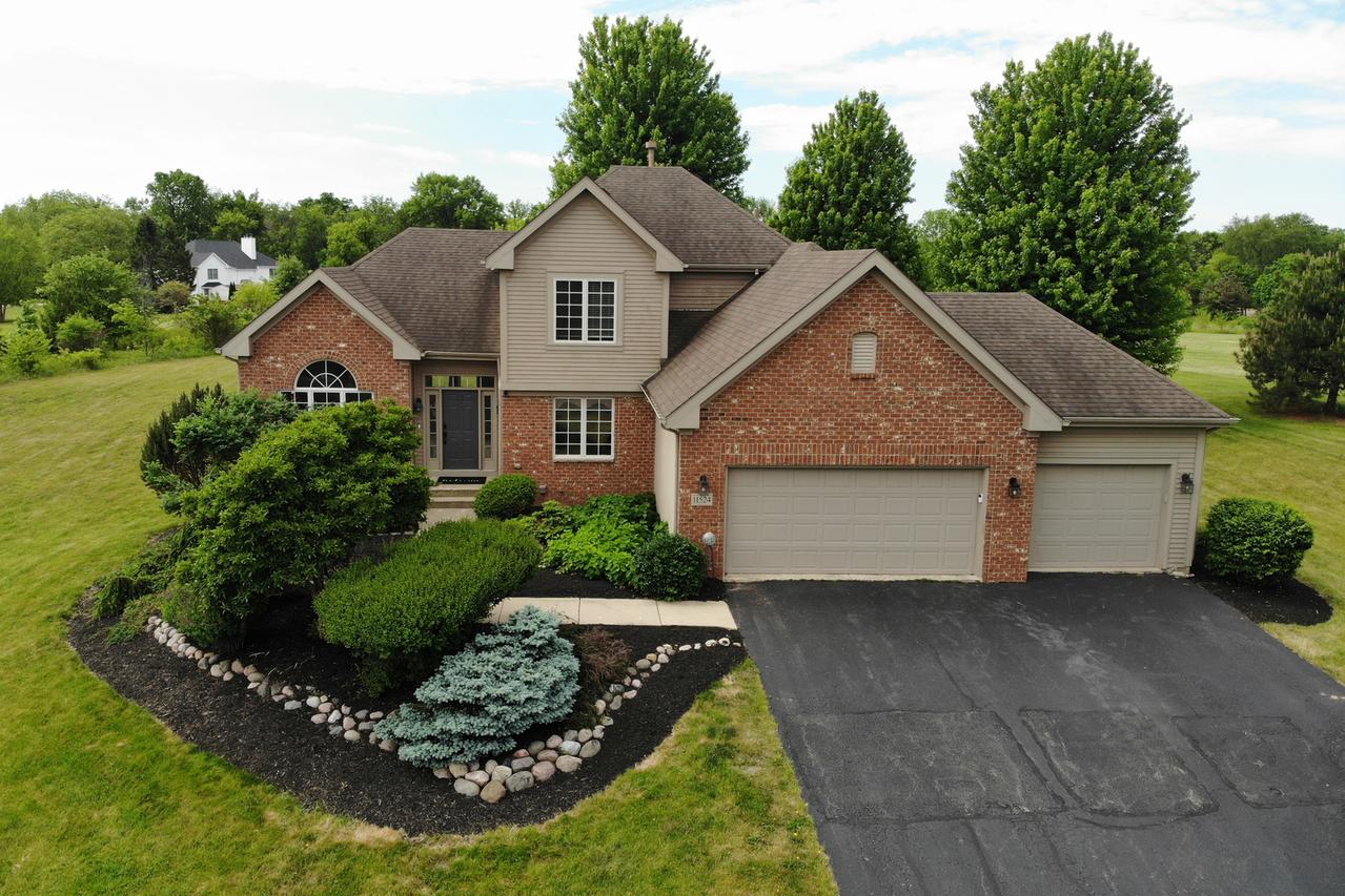 11524 Cross Creek Estates, Belvidere, IL 61008