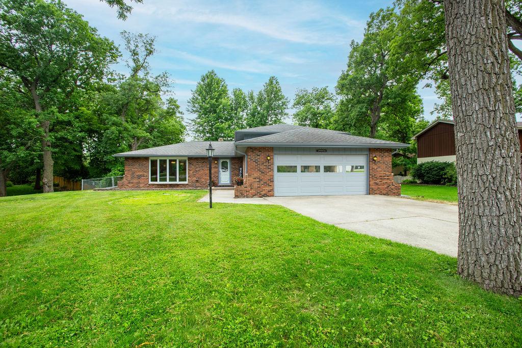 24445 W Lancelot Ln., Joliet, IL 60404