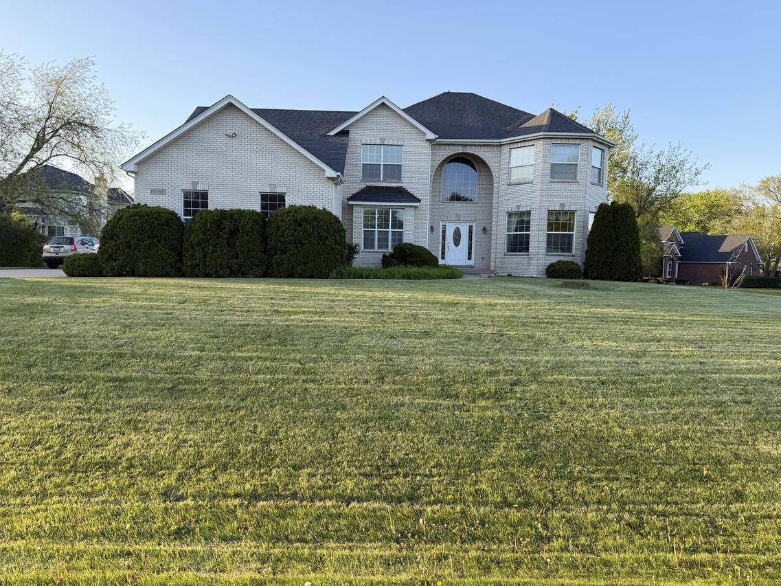 15n805 Pheasant Field Ln., Hampshire, IL 60140