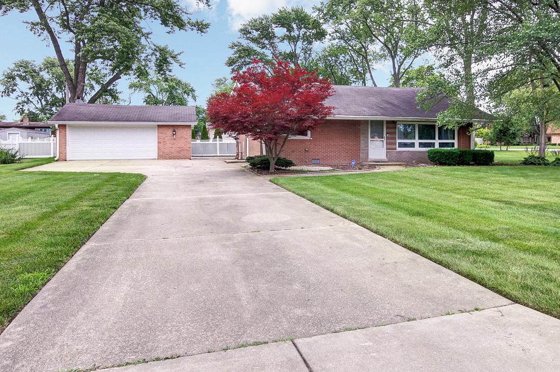 12661 S Major Ave., Palos Heights, IL 60463