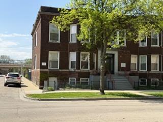 2833 W Walnut St., Chicago, IL 60612
