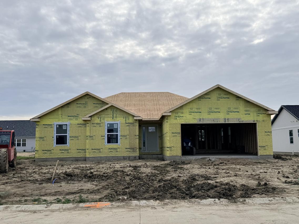 411 Jerin Dr., Fisher, IL 61843