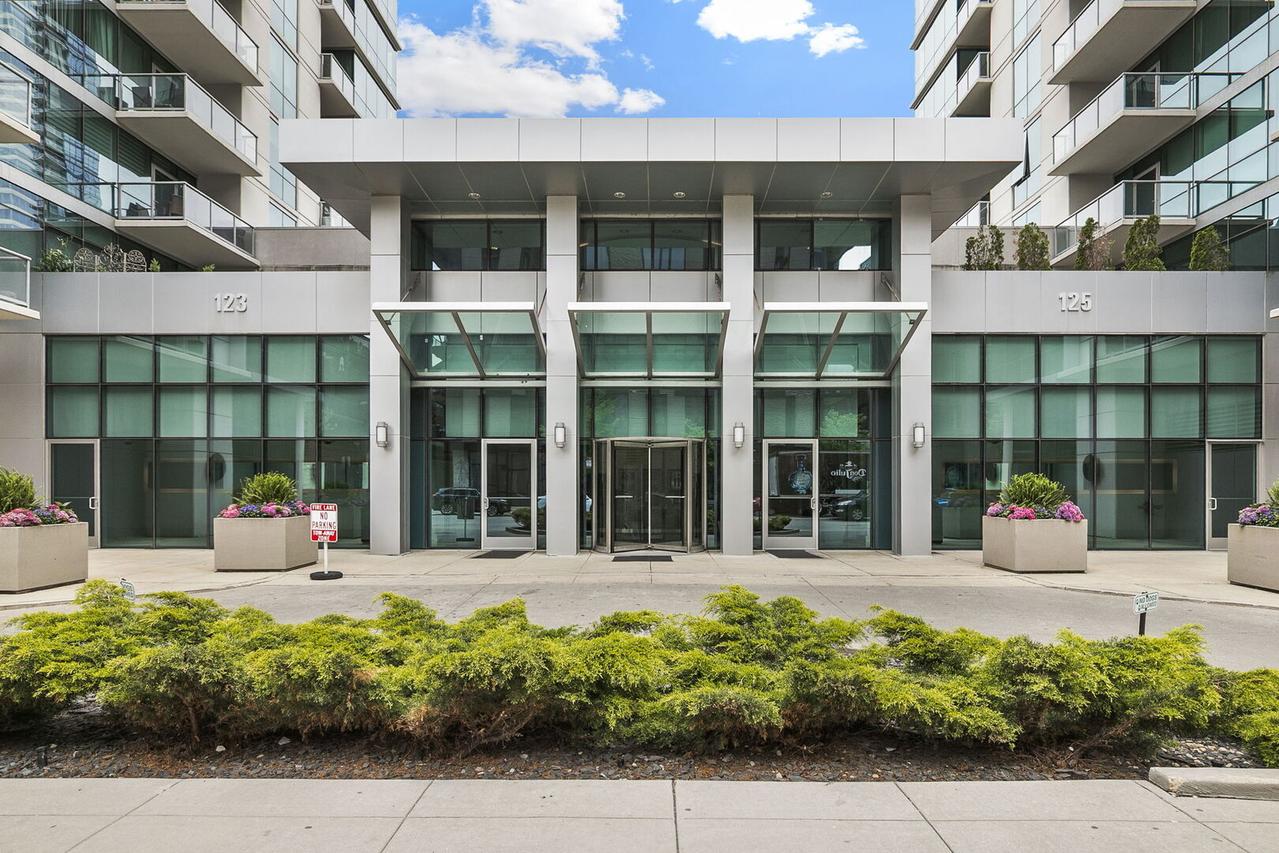125 S Green St. #307A, Chicago, IL 60607