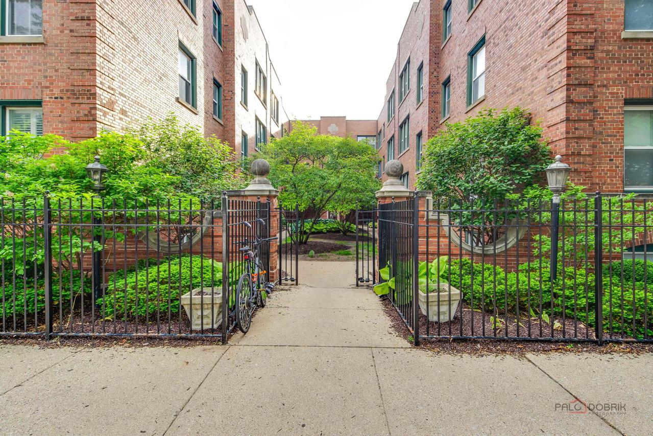 2026 N Burling St. #107, Chicago, IL 60614