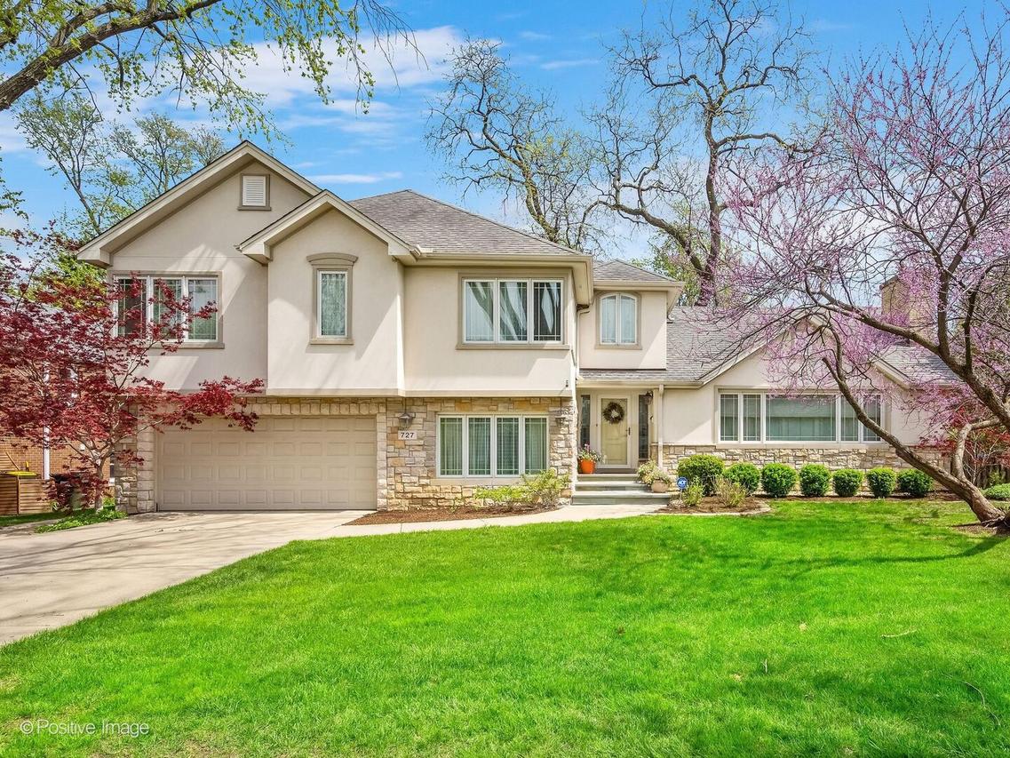 727 S Spring Ave., La Grange, IL 60525