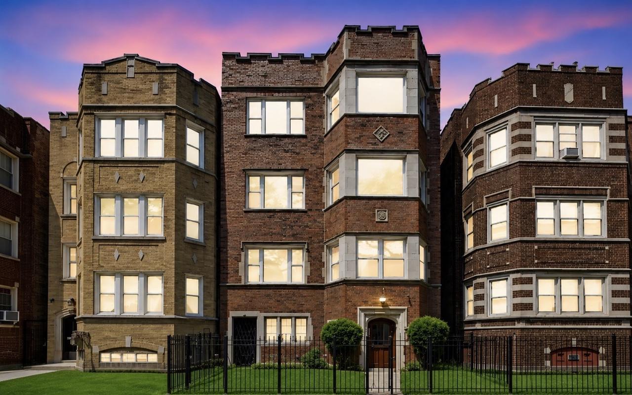 7732 S Phillips Ave., Chicago, IL 60649