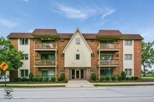 6655 172nd St. #2A, Tinley Park, IL 60477