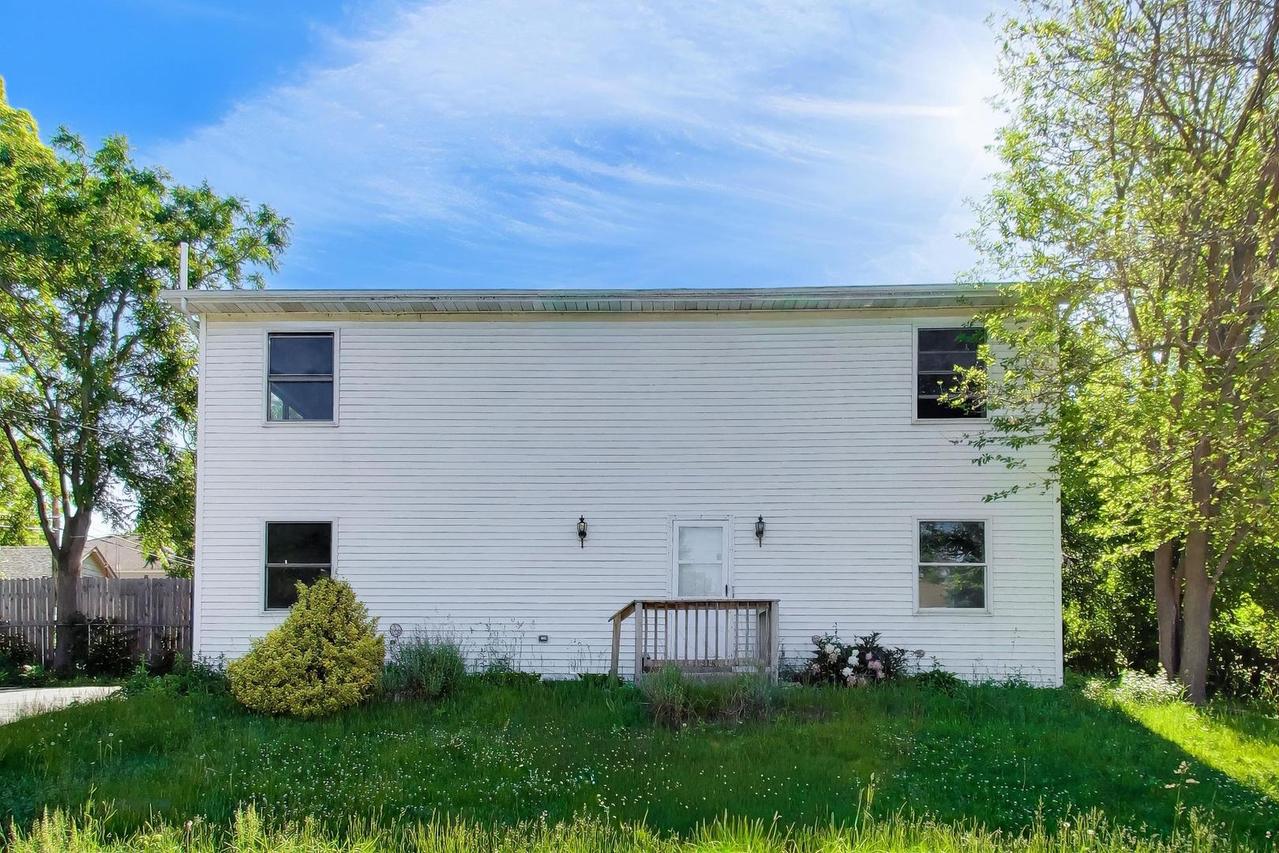 26371 N Diamond Lake Rd., Mundelein, IL 60060
