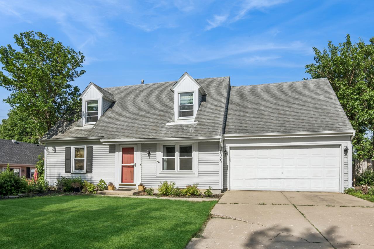 1050 Grenada Dr., Aurora, IL 60506