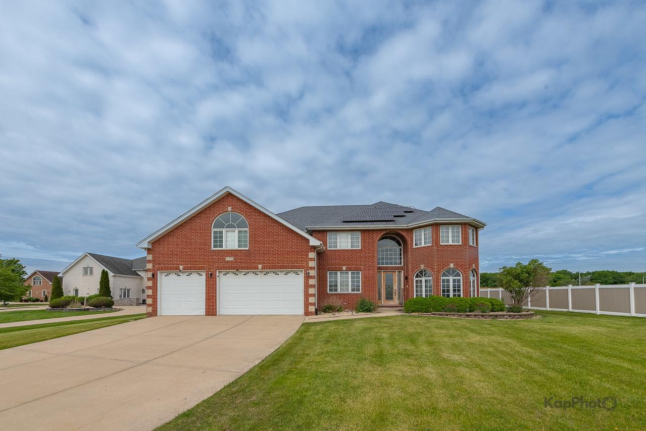 18730 Welch Way, Country Club Hills, IL 60478