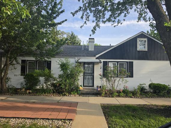 New Homes with Master Bedrooms on the 1st Floor in Burbank: May 23rd to May 29th