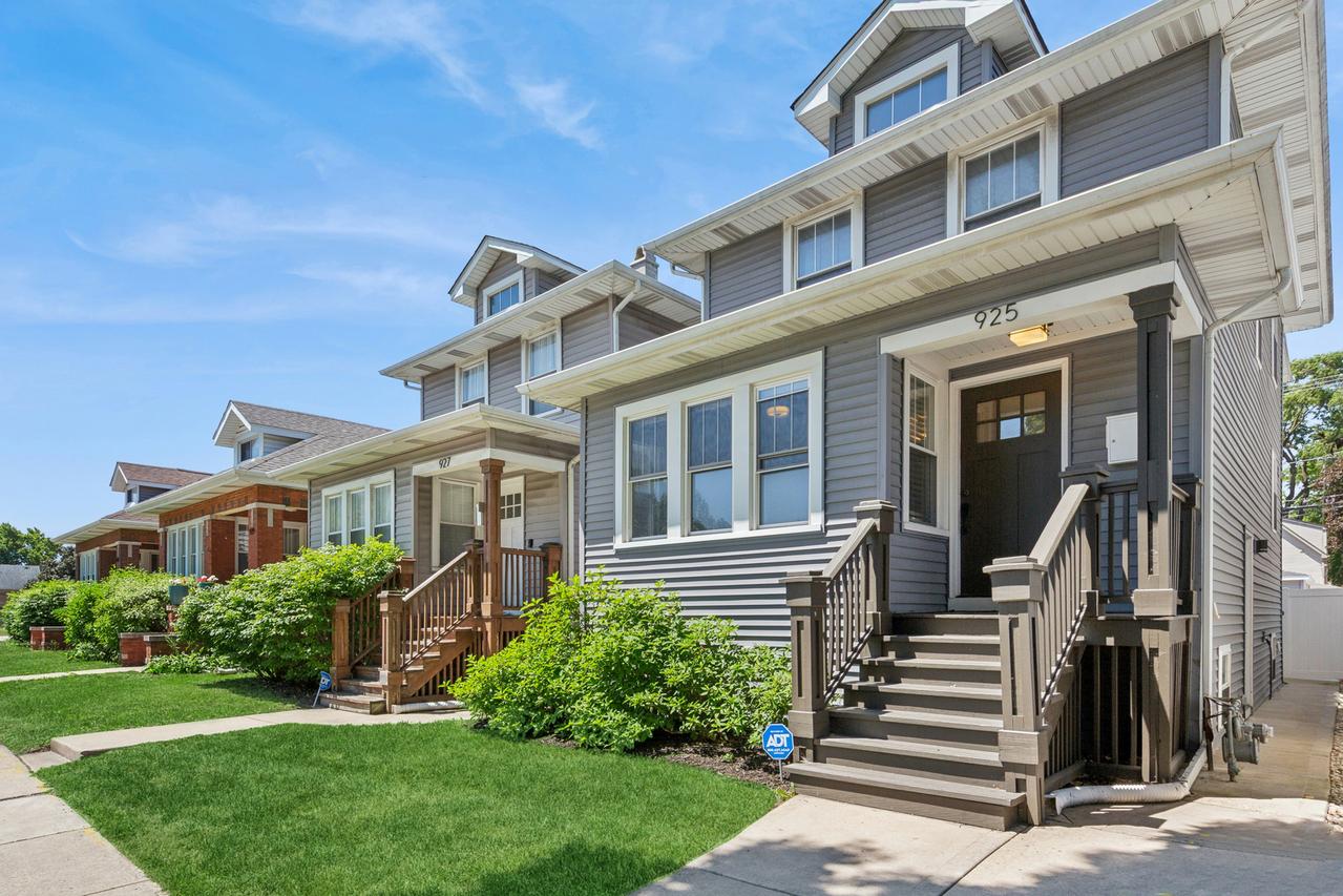 925 Harlem Ave., Forest Park, IL 60130