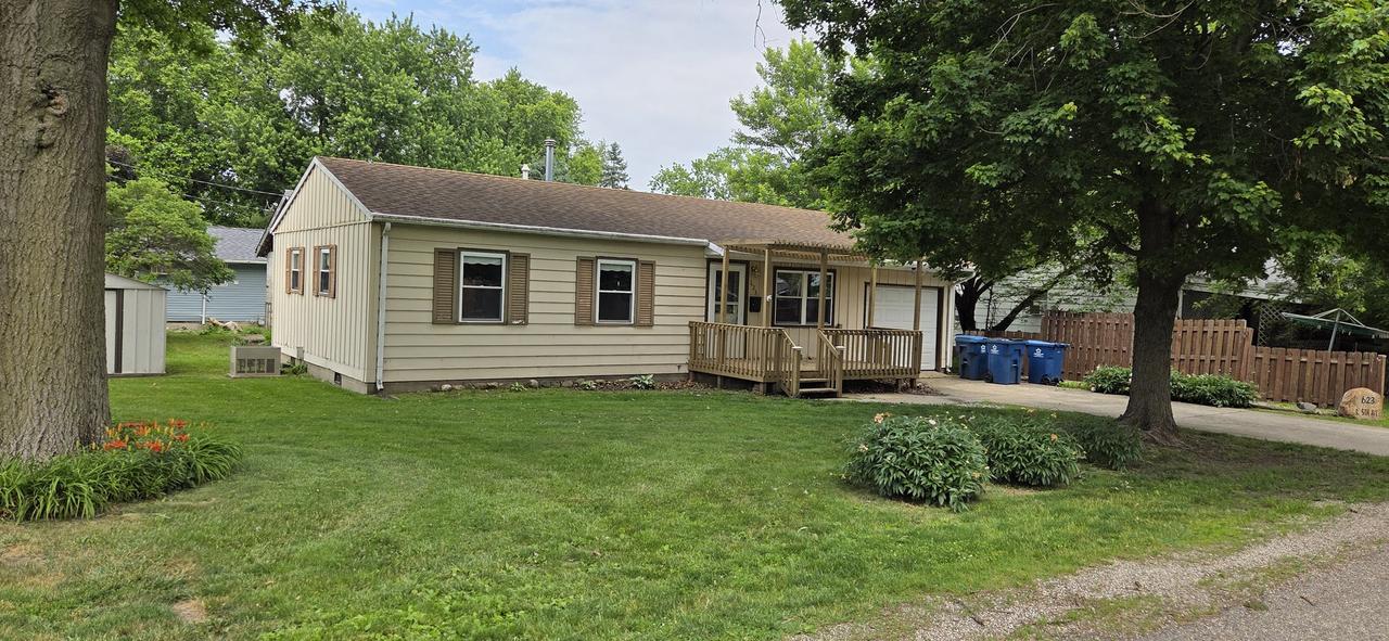 623 S 5th Ave., Hoopeston, IL 60942