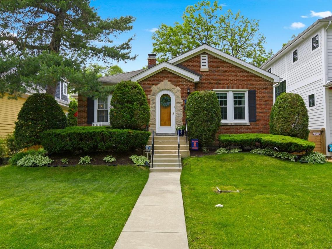 708 S Vine Ave., Park Ridge, IL 60068