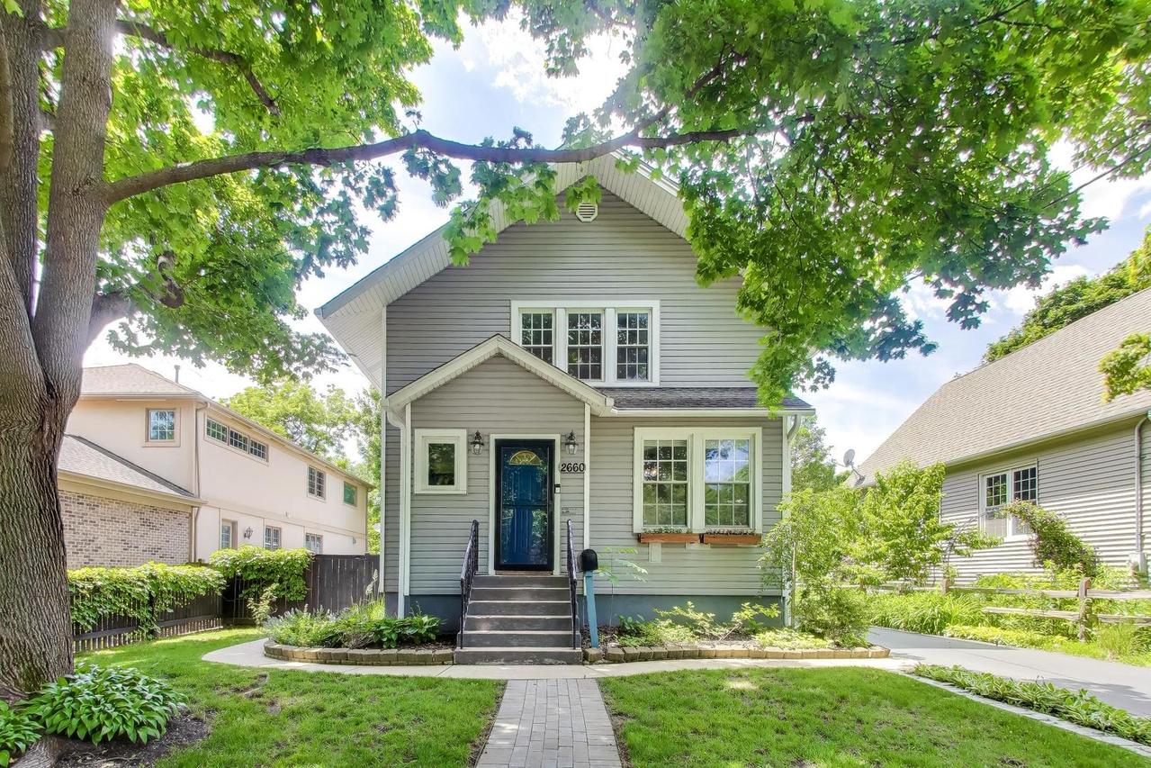 2660 Saint Johns Ave., Highland Park, IL 60035