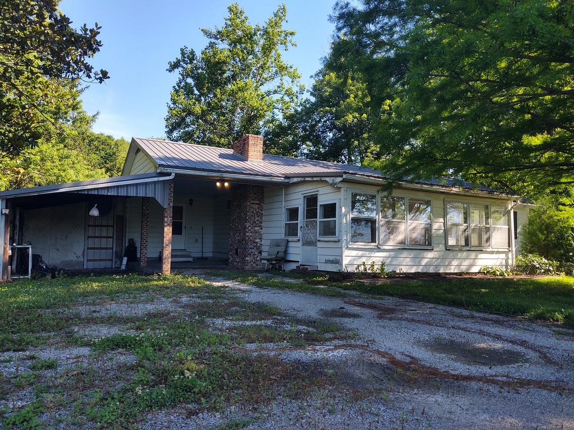 3895 State Route 147, Vienna, IL 62995