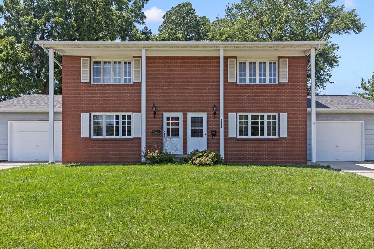 2009 53rd St., Moline, IL 61265