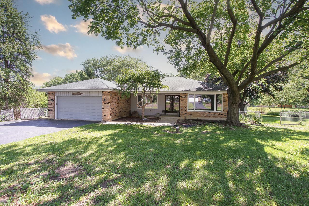 4N725 Klein Rd., West Chicago, IL 60185