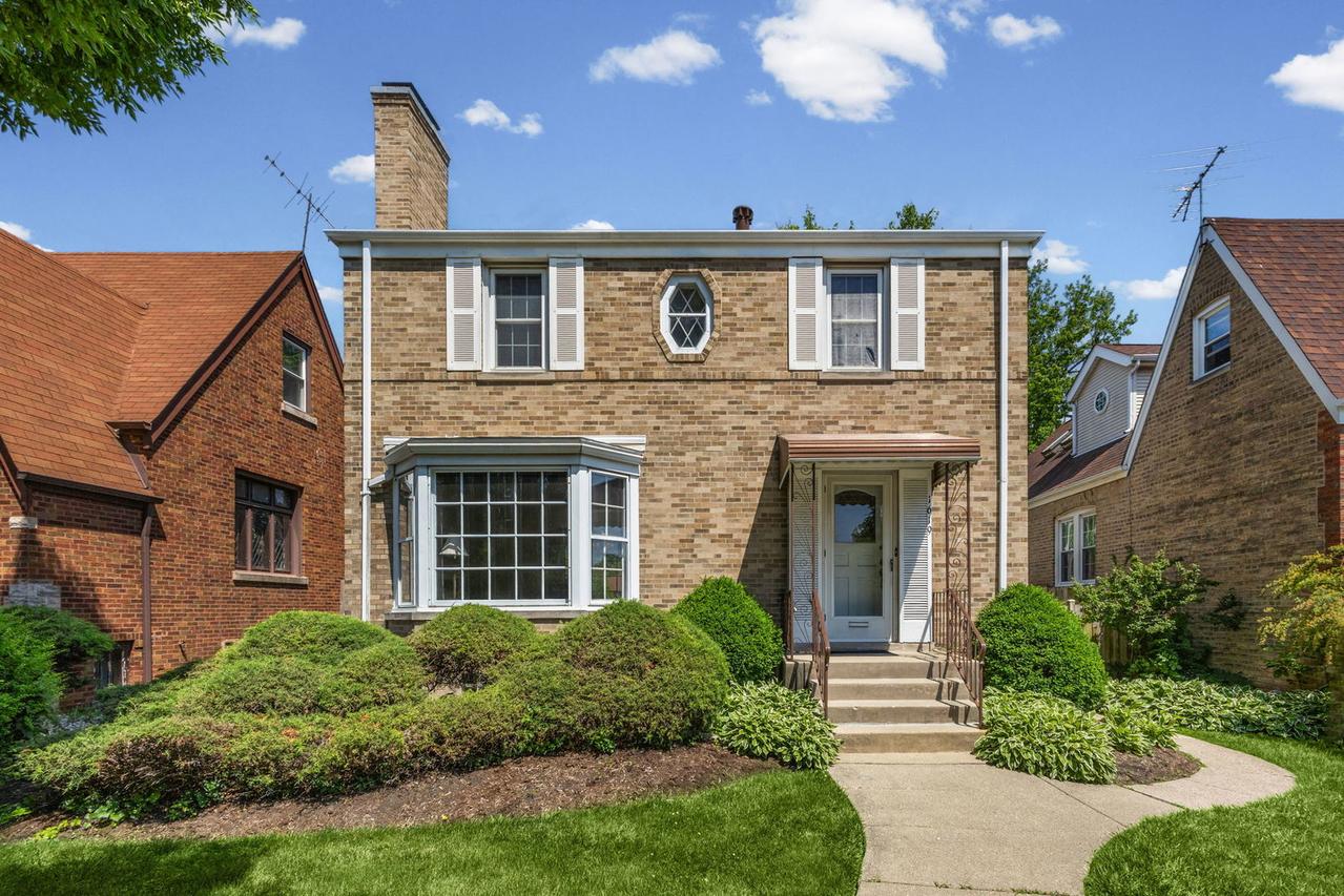1619 N New England Ave., Chicago, IL 60707