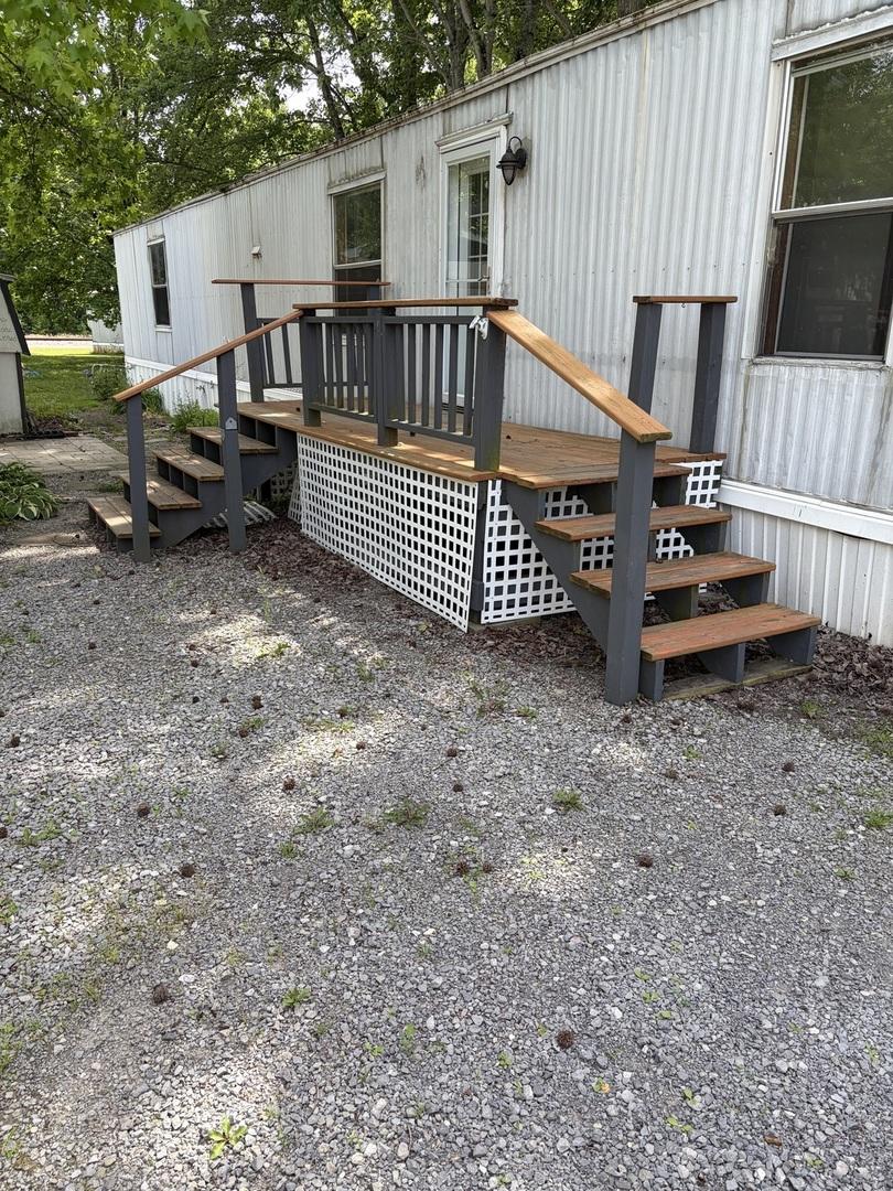 231 S Court St. #40, Benton, IL 62812