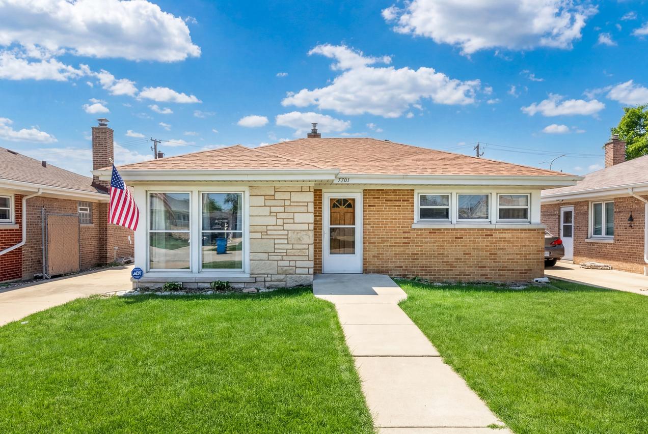 7701 W Victoria St., Chicago, IL 60631