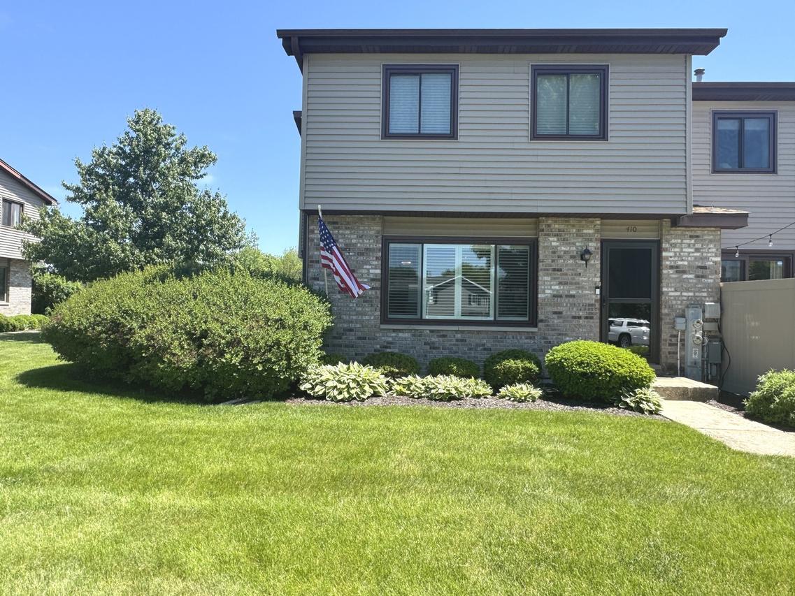 410 Circlegate Rd., New Lenox, IL 60451