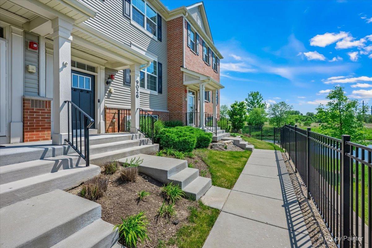 9026 Disbrow St., Huntley, IL 60142