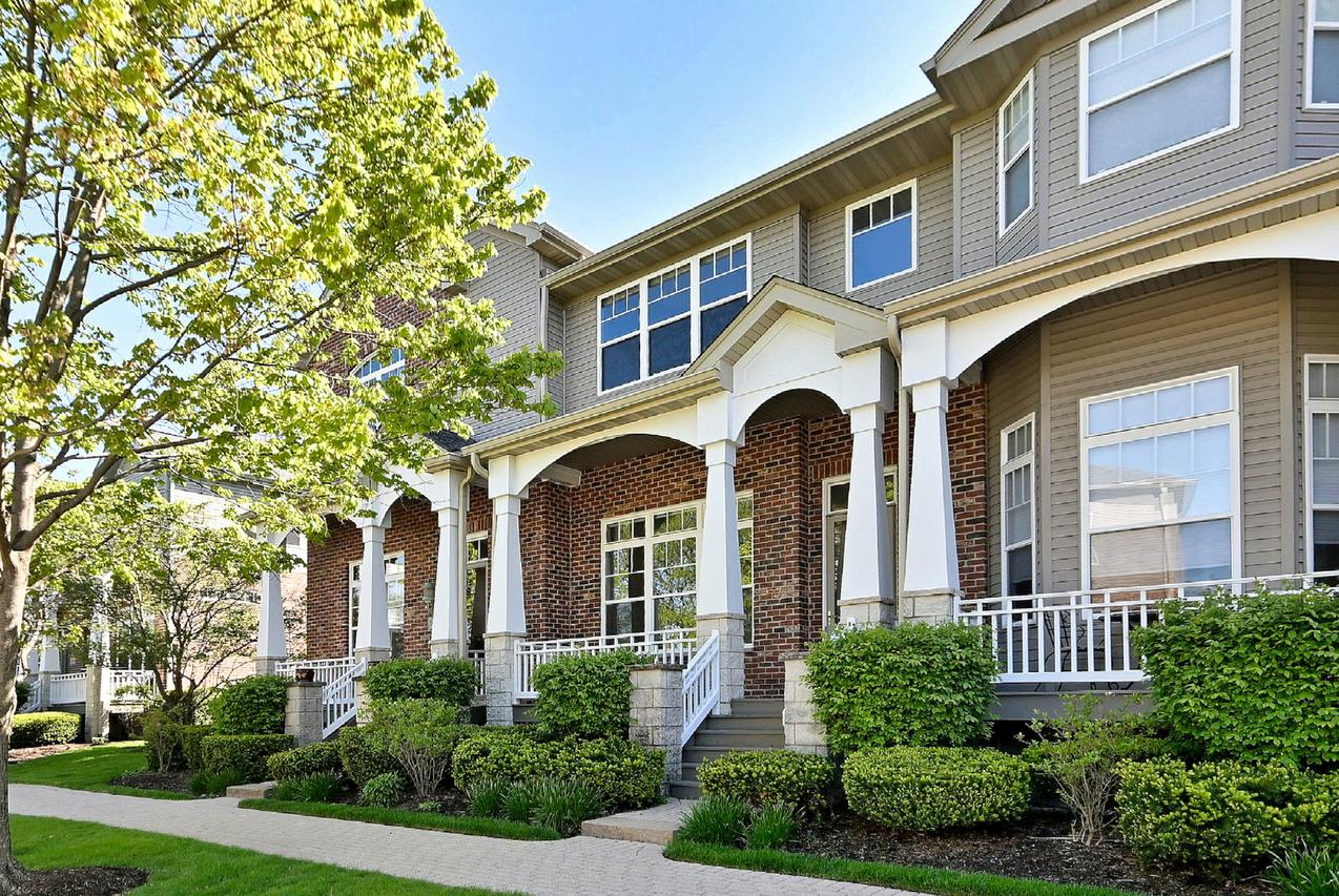 6069 River Bend Dr., Lisle, IL 60532
