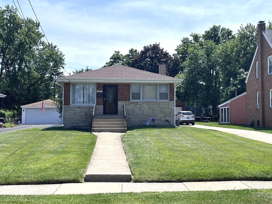 5707 Bohlander Ave., Berkeley, IL 60163