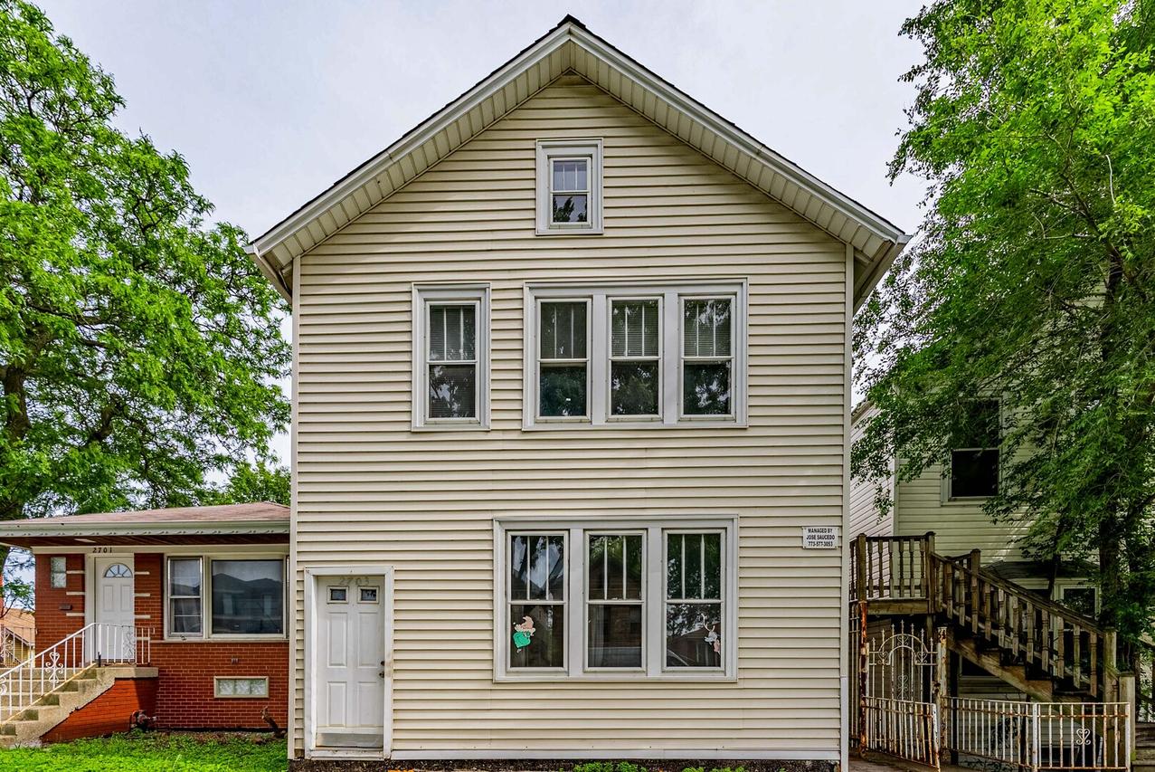 2703 S Hillock Ave., Chicago, IL 60608