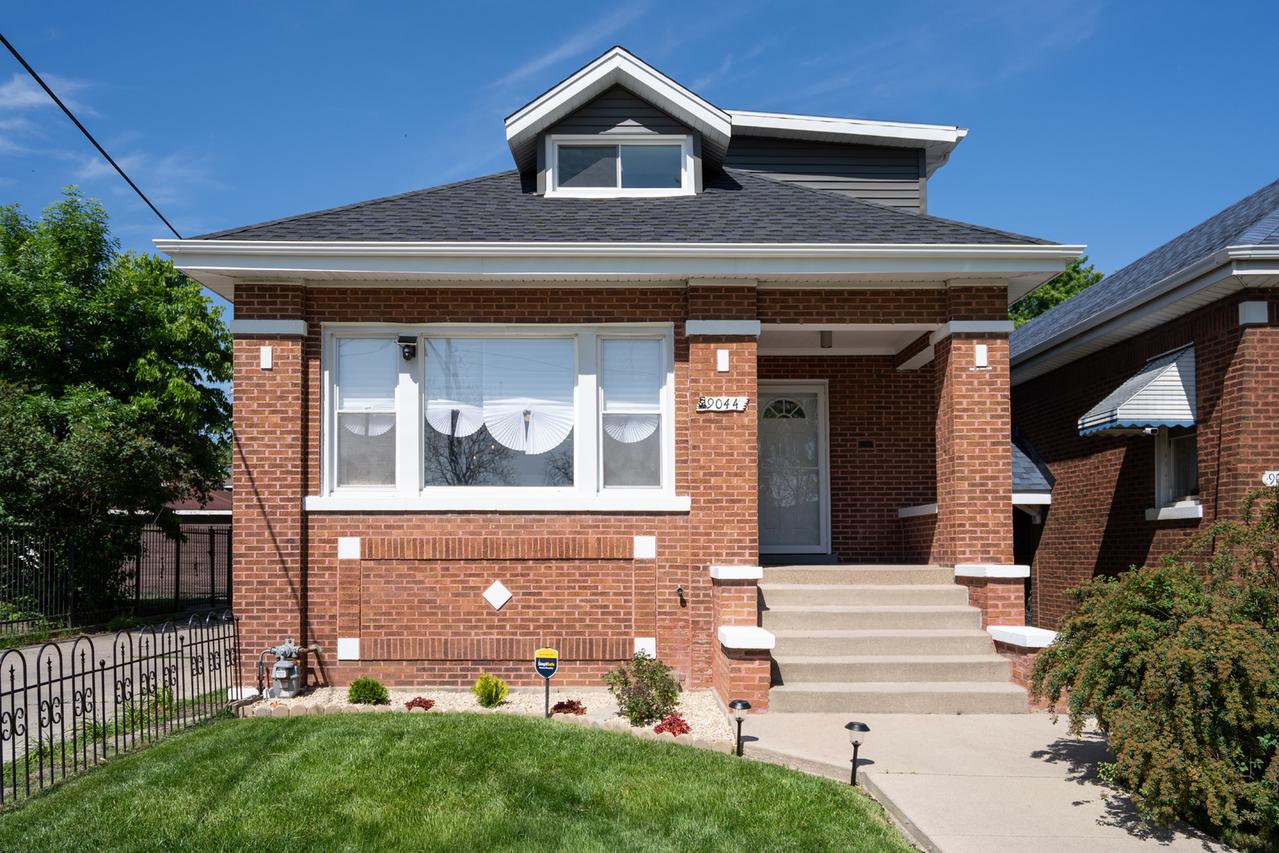 9044 S Throop St., Chicago, IL 60620