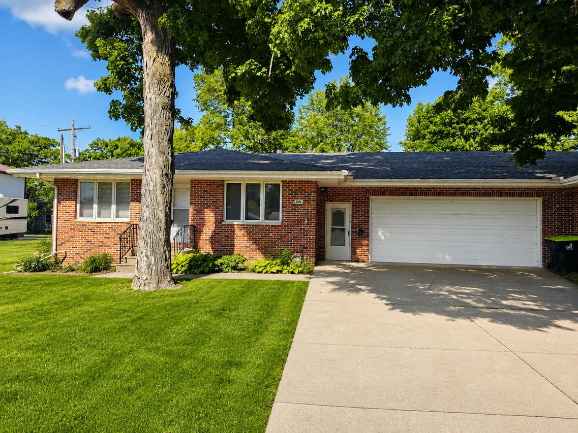 304 S 2nd St., Fairbury, IL 61739