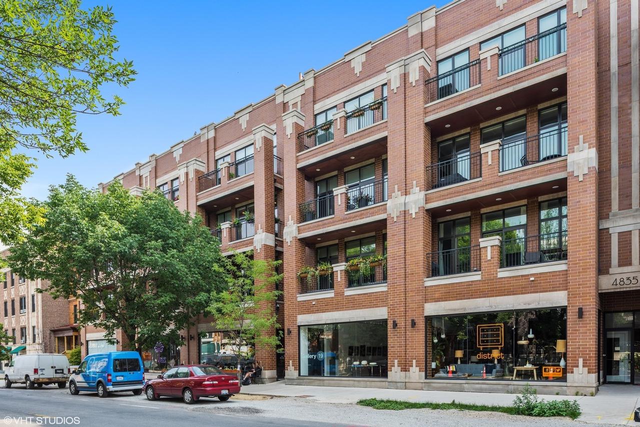 4839 N Damen Ave. #2S, Chicago, IL 60625