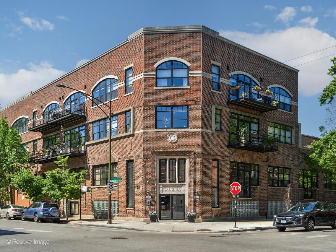 1201 W Wrightwood Ave. #7, Chicago, IL 60614