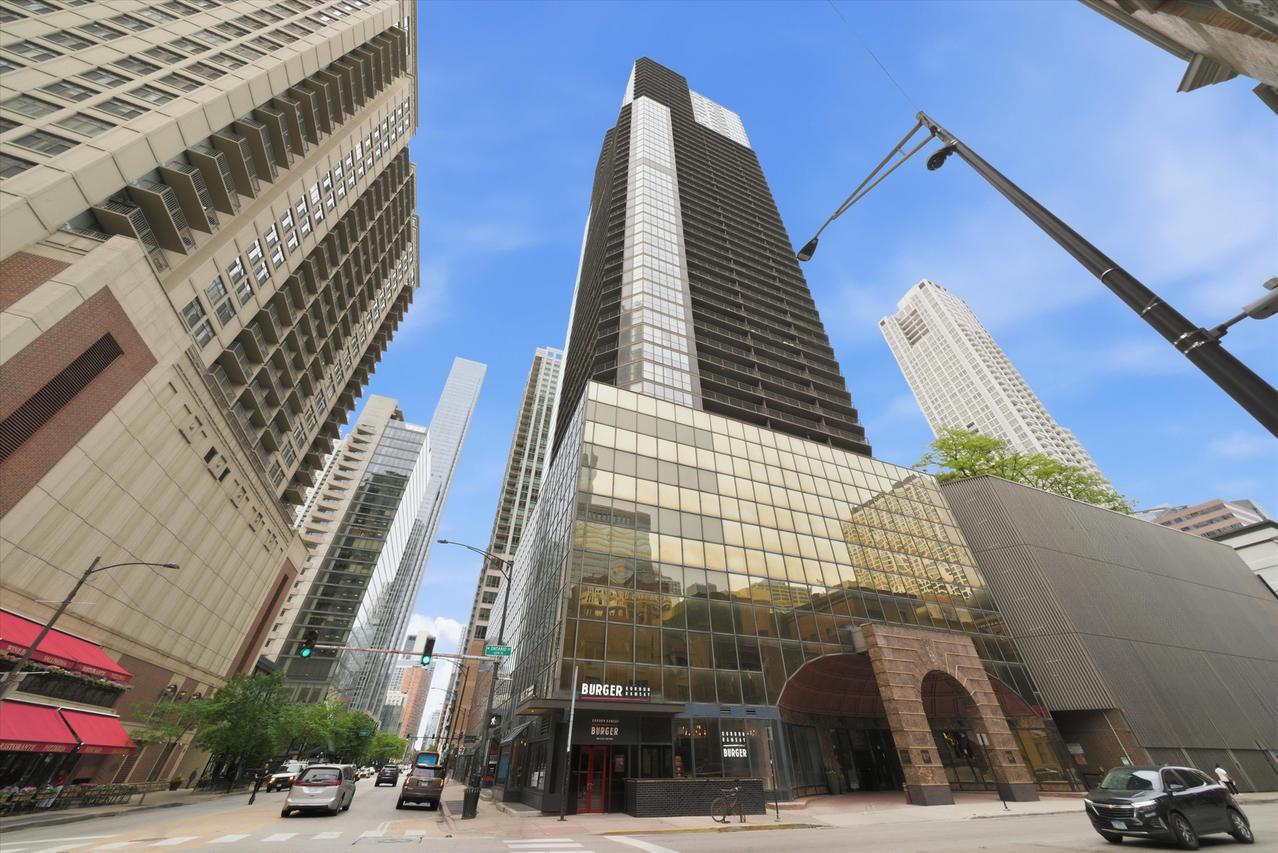 10 E Ontario St. #4506, Chicago, IL 60611