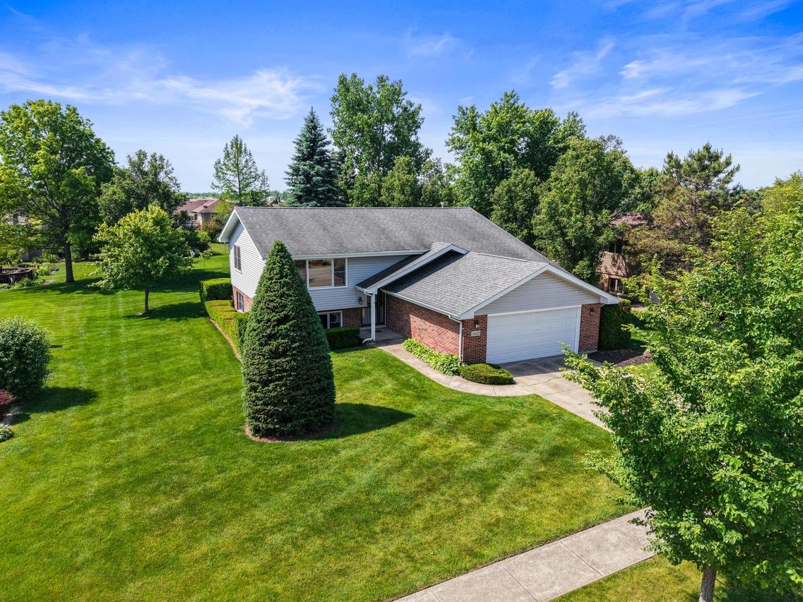 13437 Arabian Dr., Homer Glen, IL 60491