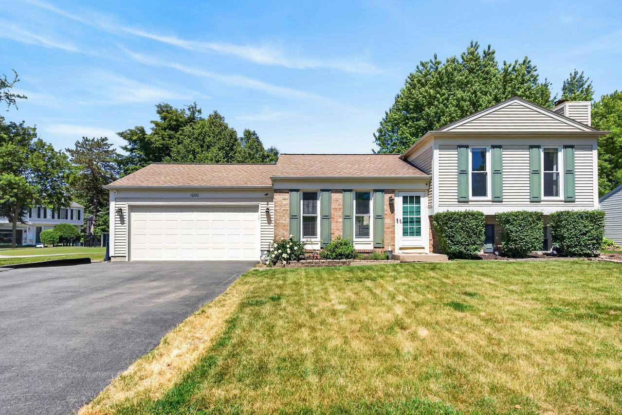 1000 Timberwood Ln., Algonquin, IL 60102